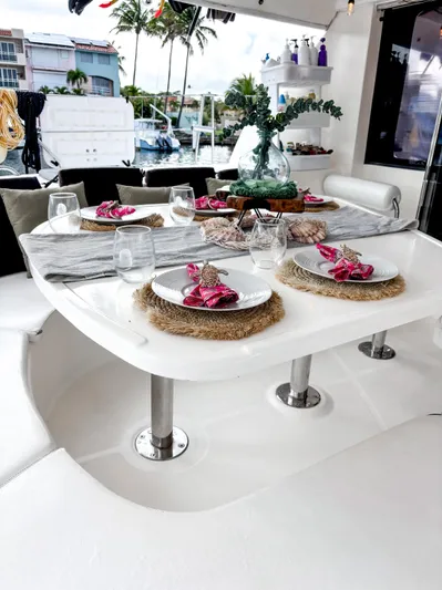  Yacht Photos Pics 2008 Leopard 46