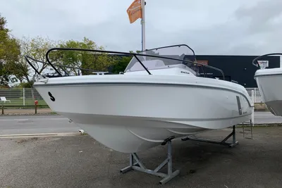 2022 Beneteau Flyer 7 SUNdeck