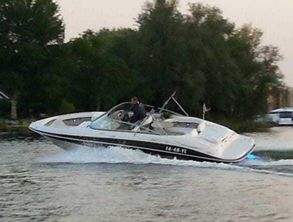 2006 Four Winns 260 Horizon