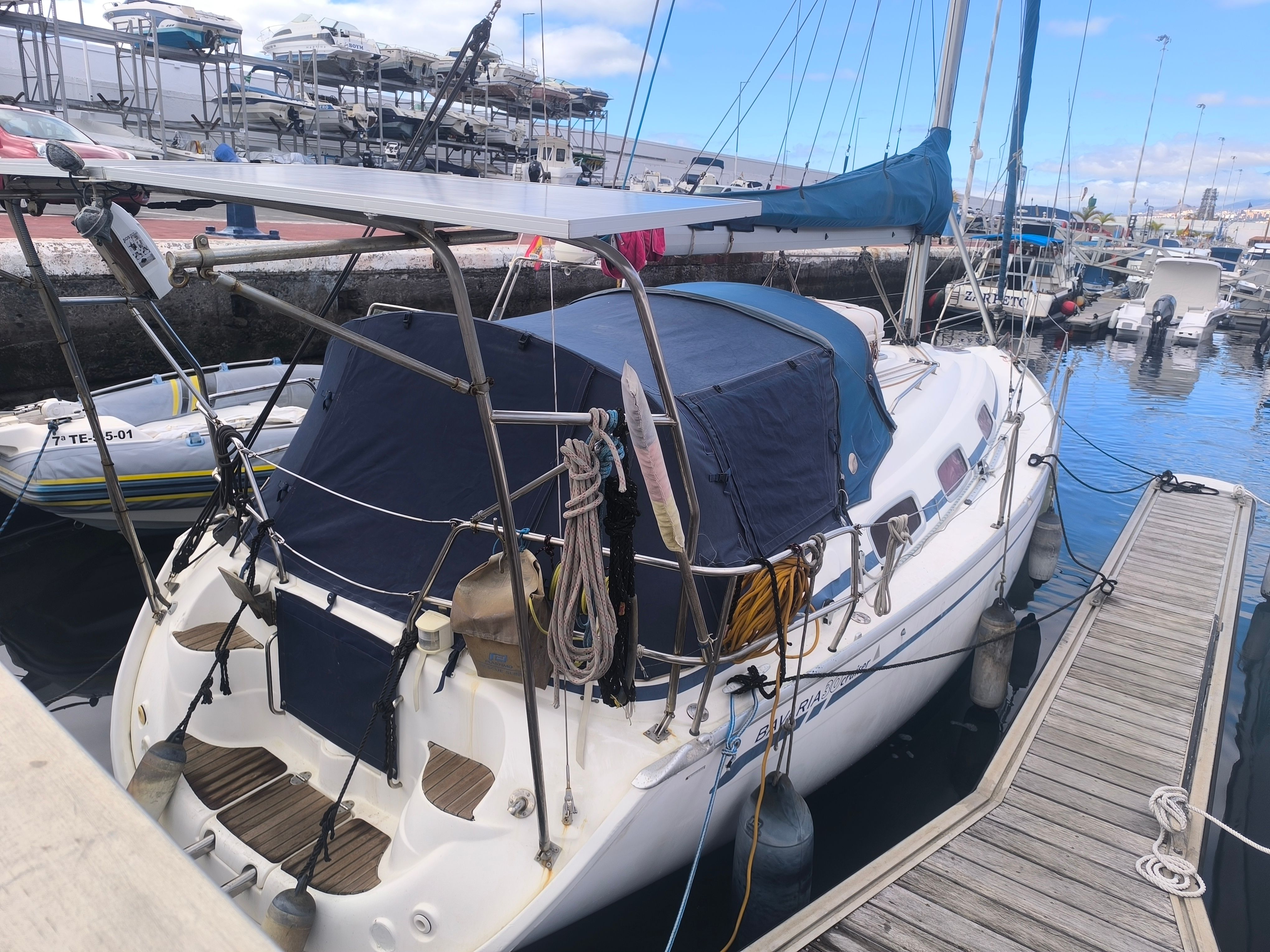 2005 Bavaria 30 Cruiser