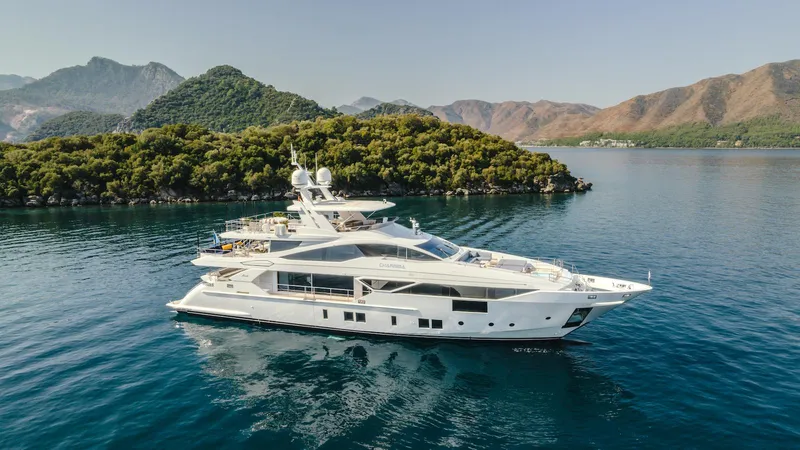 Charisma Yacht Photos Pics 