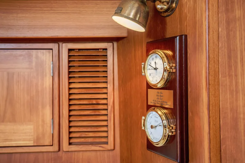 Hasard III Yacht Photos Pics close up of ships chrono