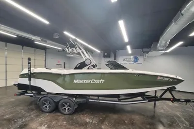 MasterCraft NXT24