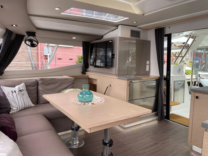 2019 Fountaine Pajot Helia 44 Evolution