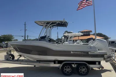 Crownline 230 CC Finseeker
