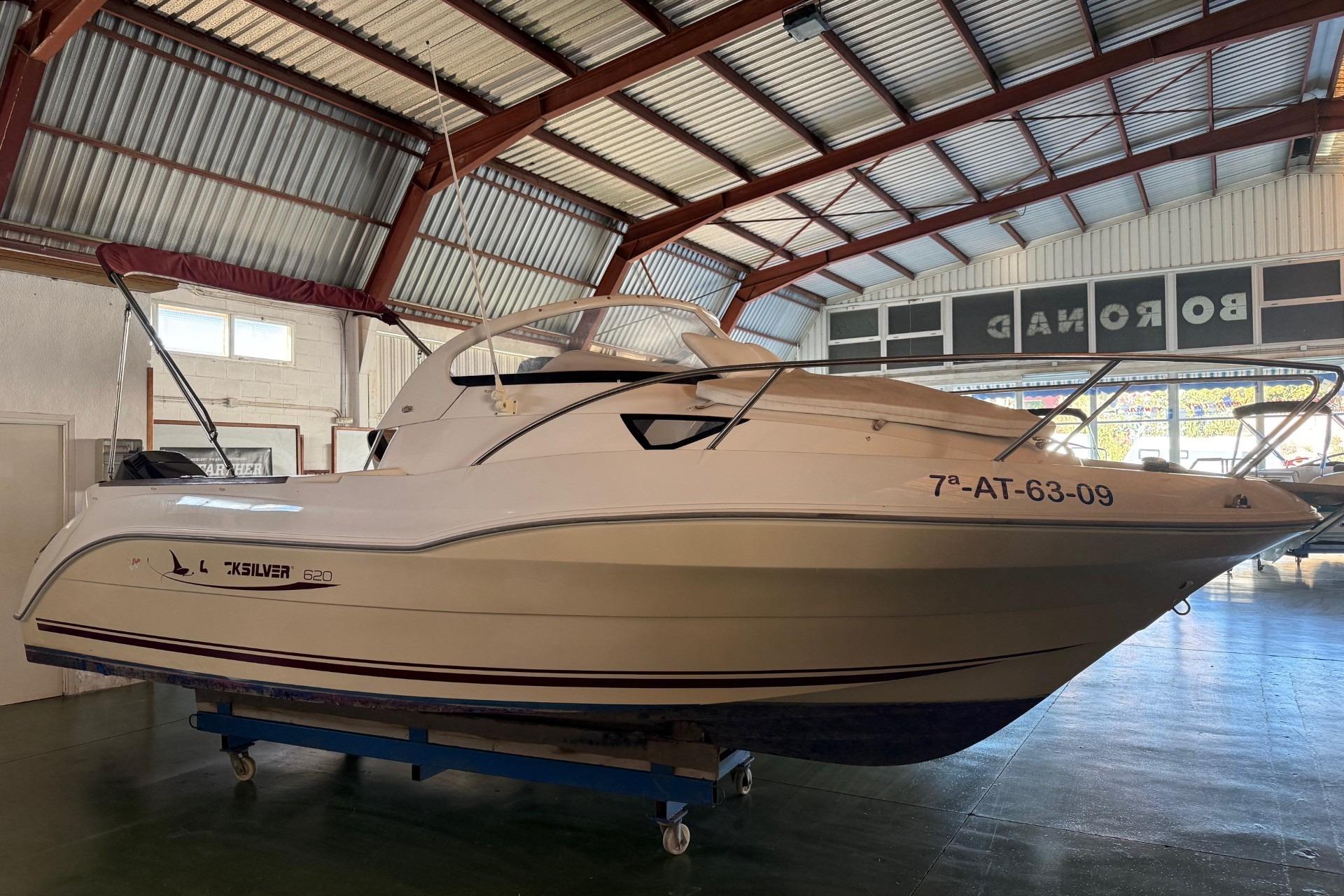 2009 Quicksilver 620 Cruiser