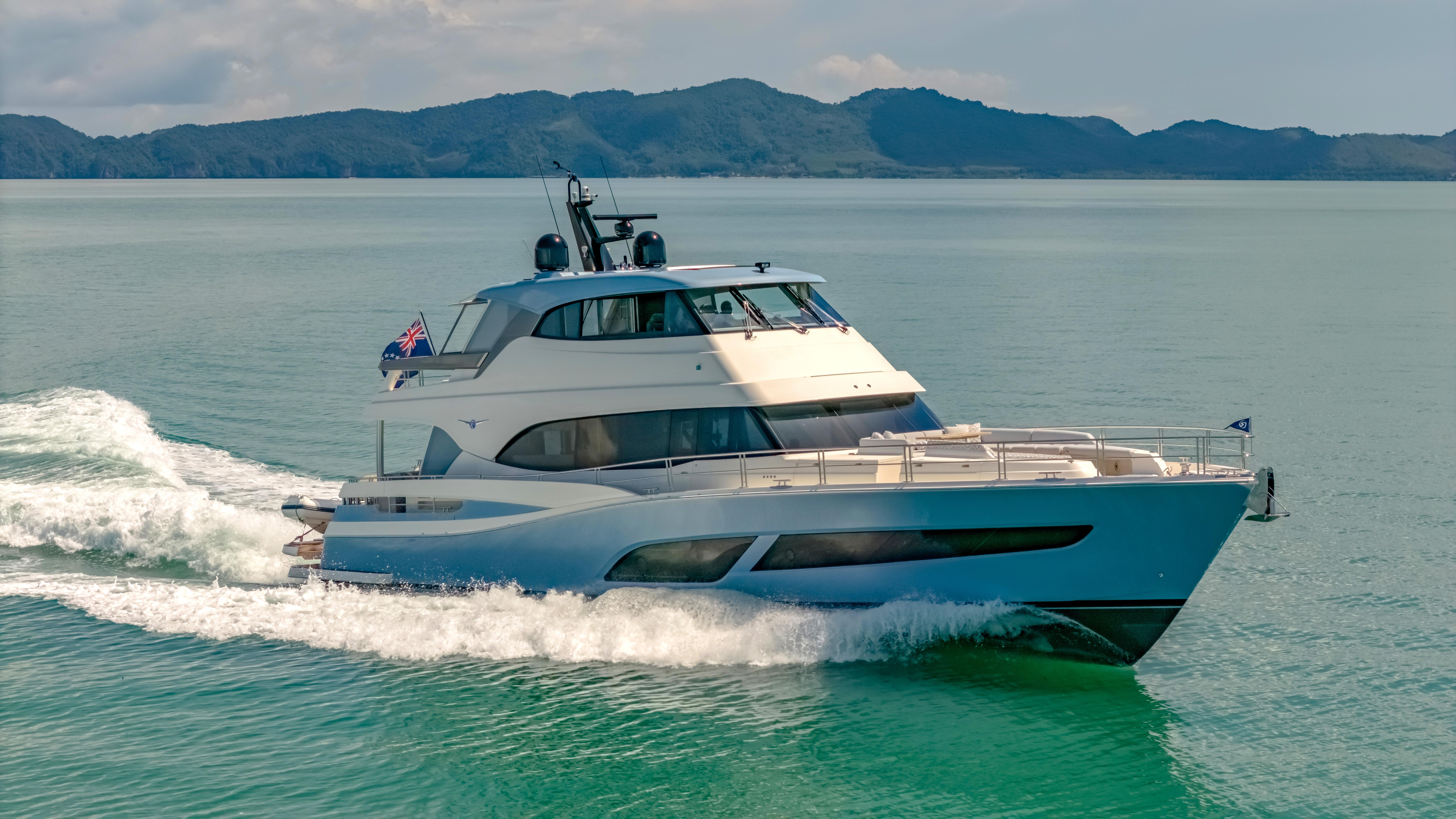 BIG MAMA Flybridge Riviera for sale - YachtWorld