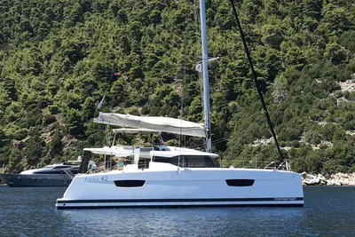 Fountaine Pajot Catamaran Astrea 42