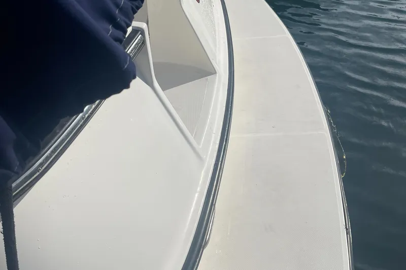 Moon River Yacht Photos Pics 