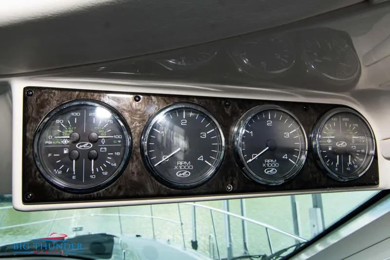  Yacht Photos Pics Dashboard gauges of a 2010 Sea Ray 470 Sundancer boat.