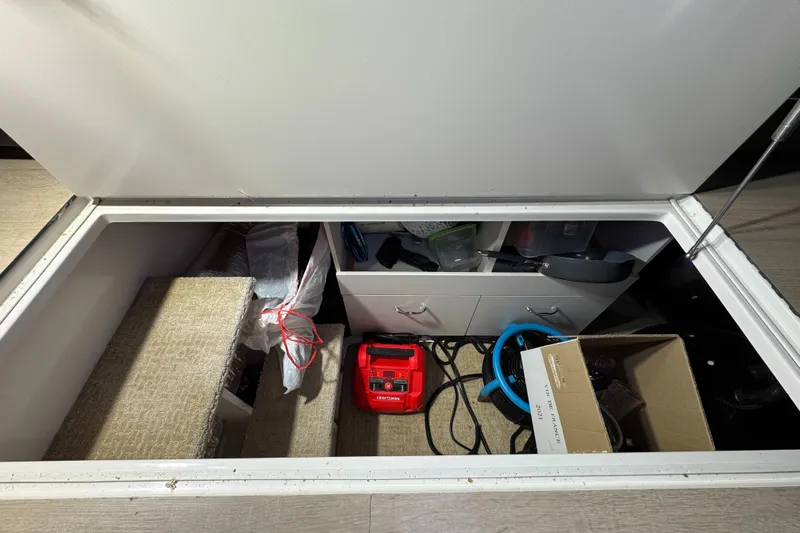 Casa De Luz Yacht Photos Pics 