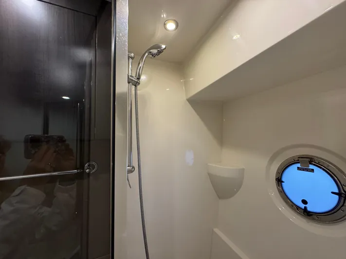 Casa De Luz Yacht Photos Pics 