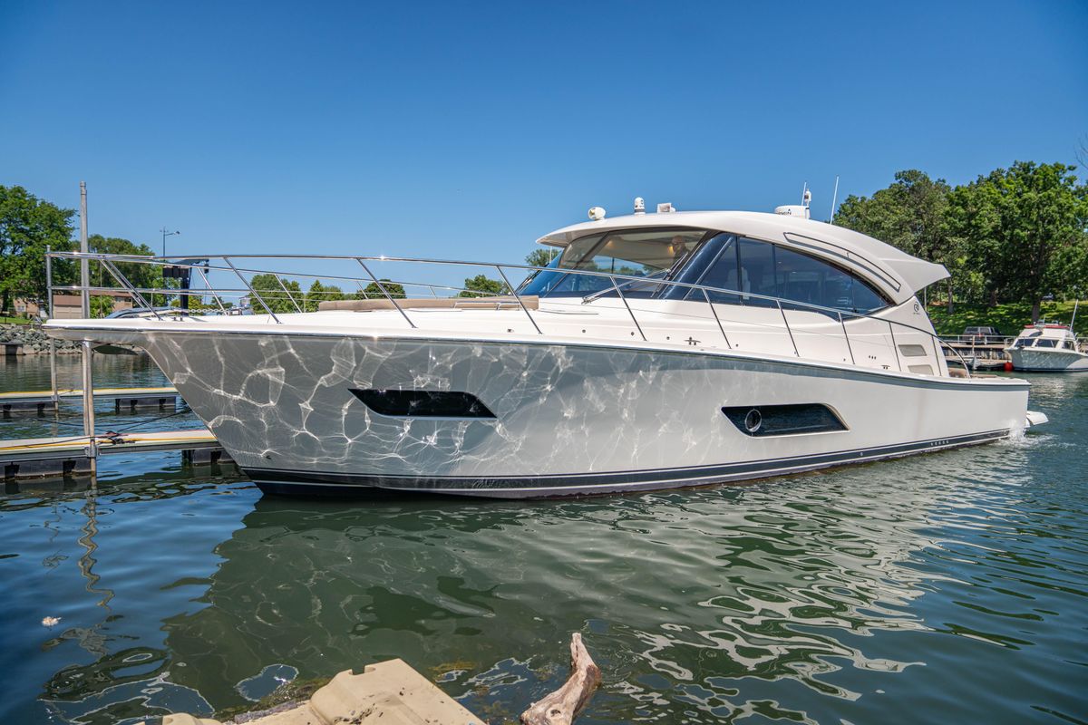 2020 Riviera 52 