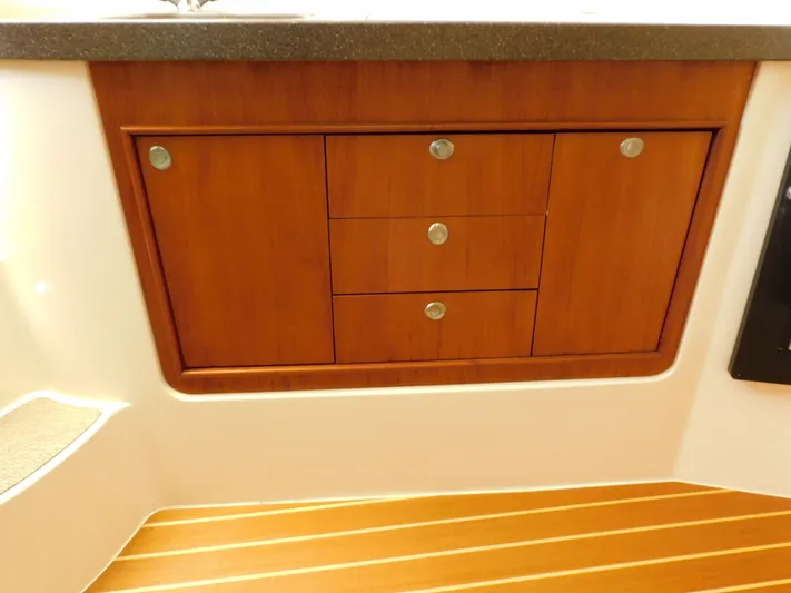 Reel 2 Me Yacht Photos Pics 