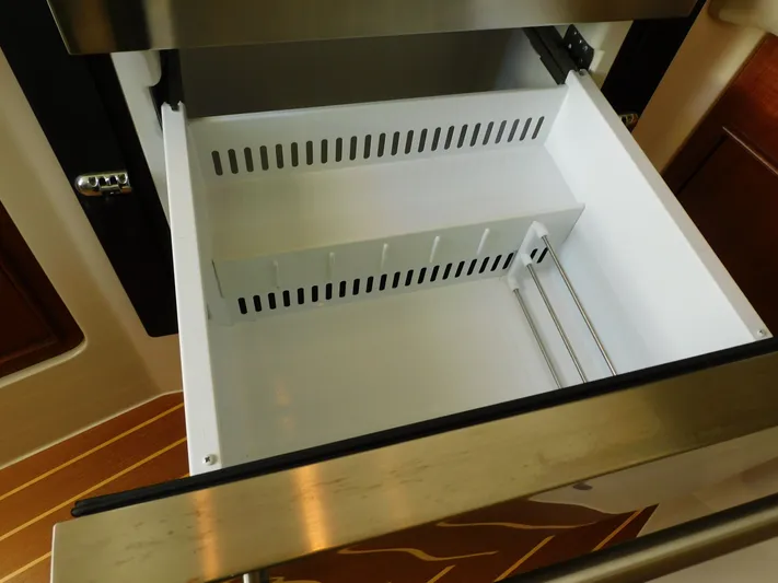 Reel 2 Me Yacht Photos Pics 