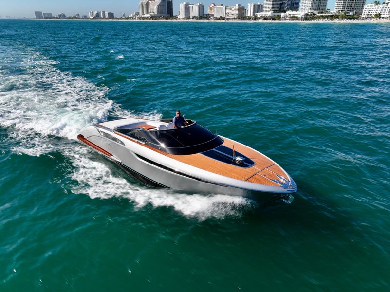 2019 Riva 38 Rivamare