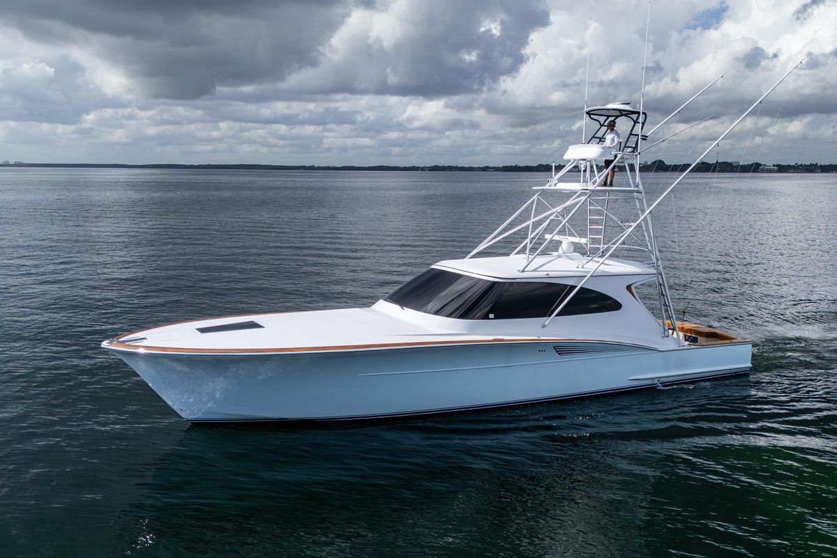 2017 French Yachts 54 