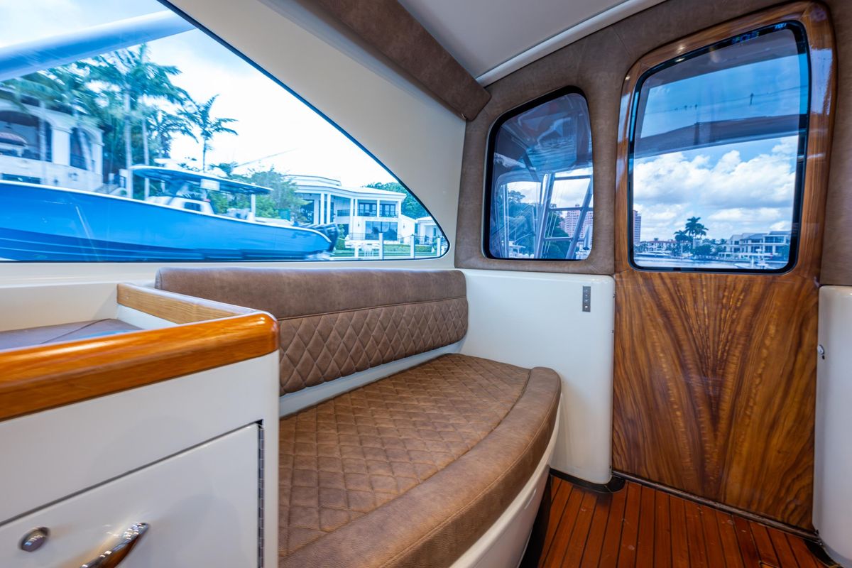 2017 French Yachts 54 