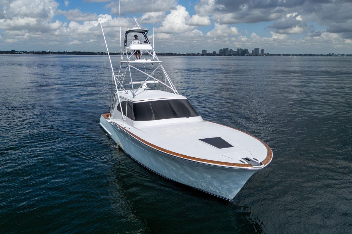 2017 French Yachts 54 