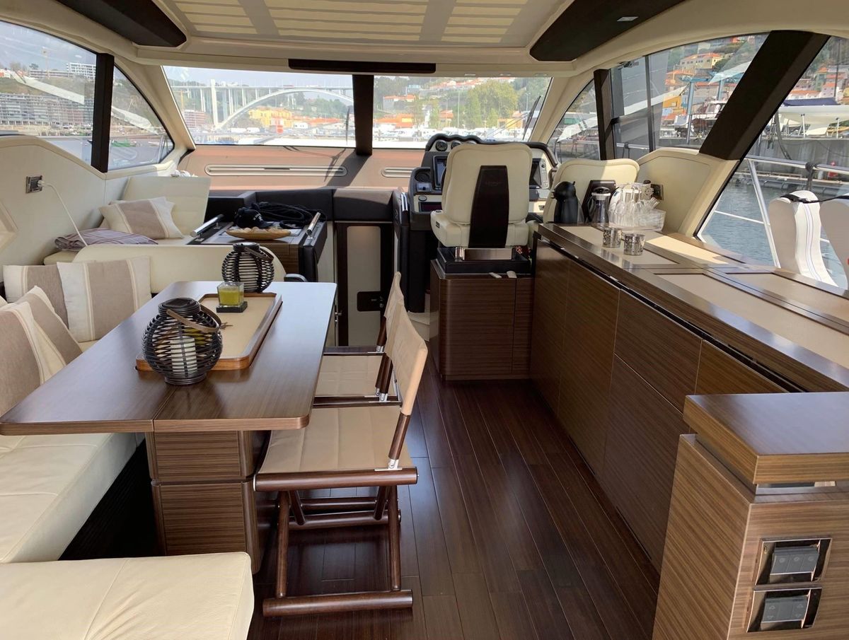 2013 Azimut 56 