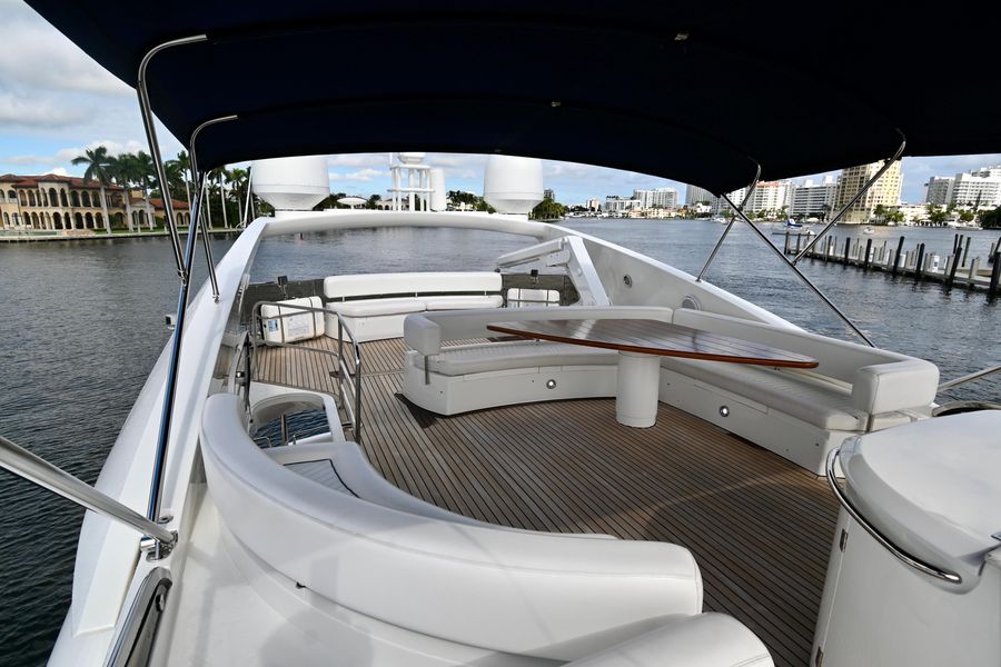 2005 Sunseeker 82 Yacht