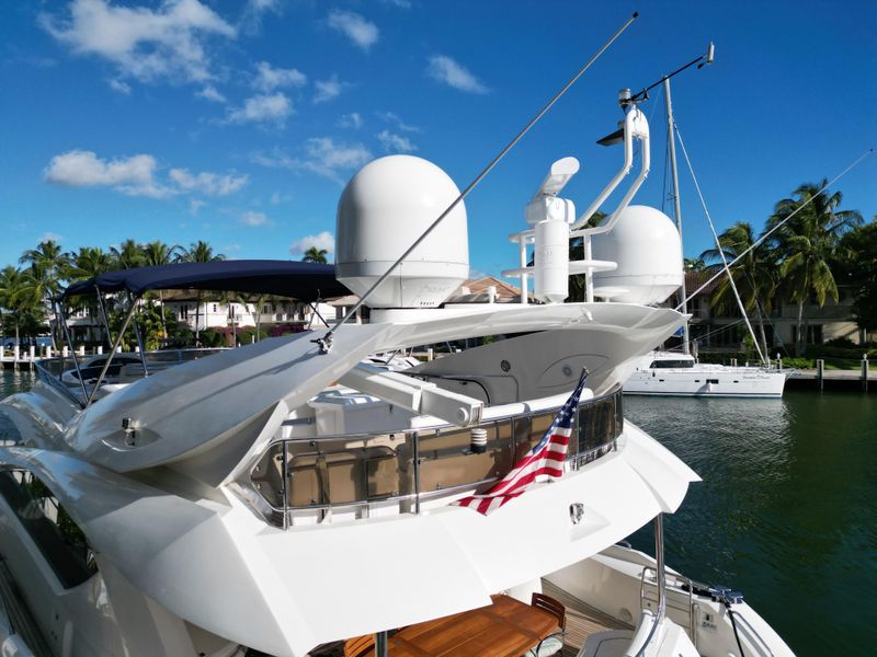 2005 Sunseeker 82 Yacht
