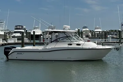 Boston Whaler 305 Conquest