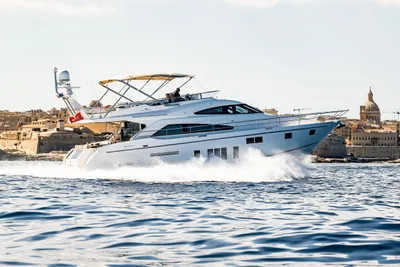 Fairline Squadron 65
