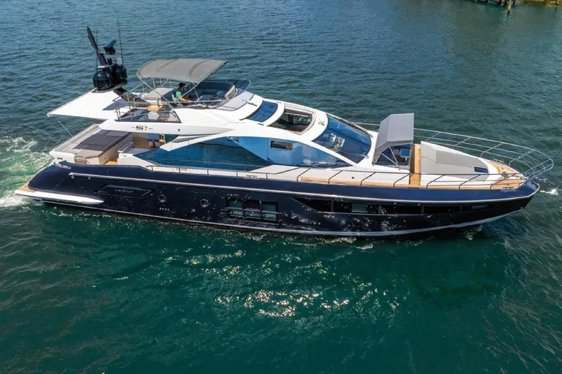 No Name Yacht Photos Pics 2019 Azimut S7 yacht cruising on open water, showcasing sleek design and luxury features.