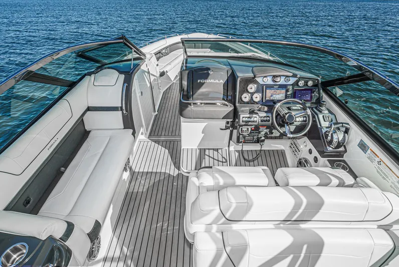 Susie Q Yacht Photos Pics 