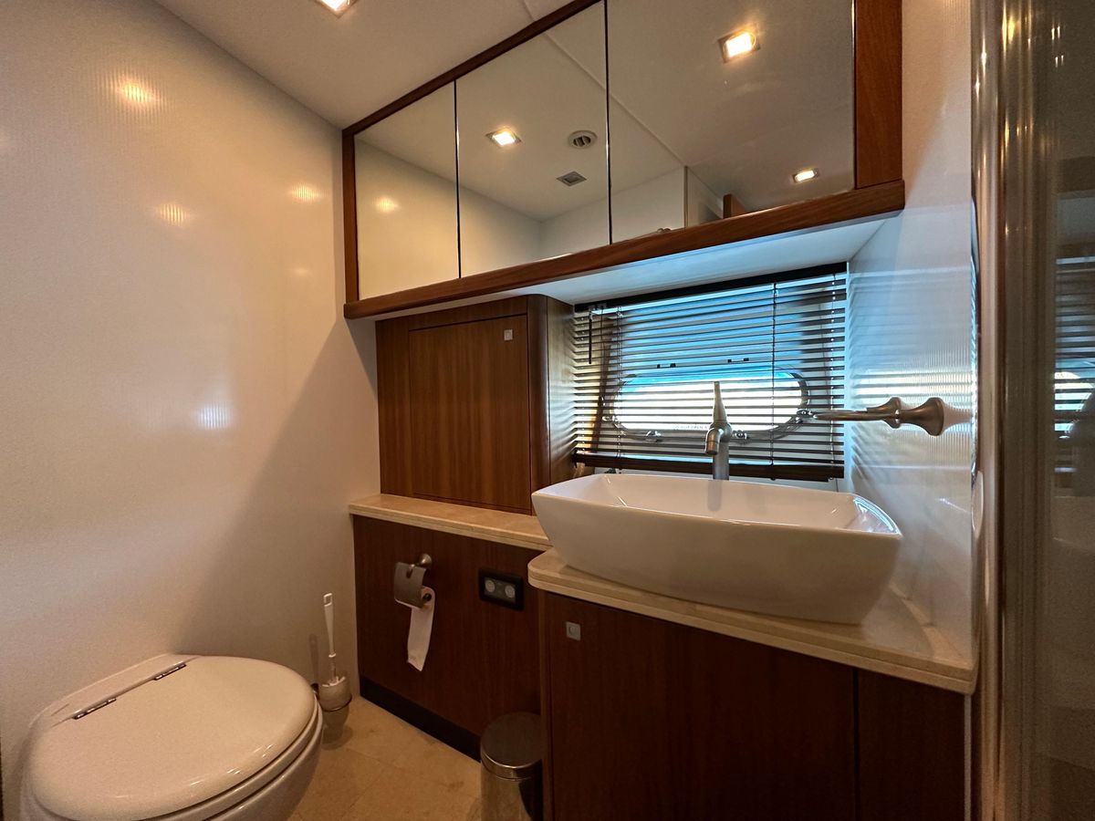 2007 Sunseeker 79 