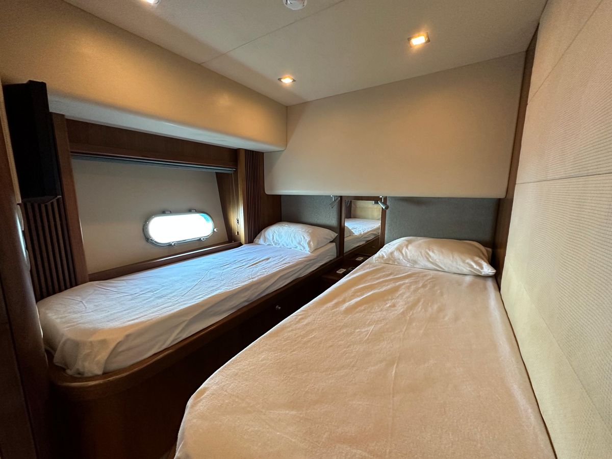 2007 Sunseeker 79 