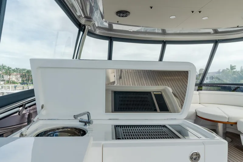 Seasons In The Sun Yacht Photos Pics Princess F62 Seasons in the Sun -