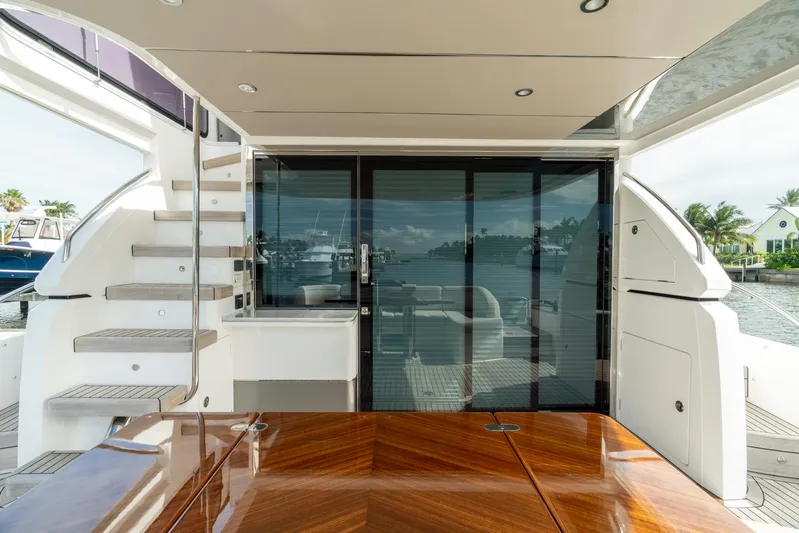 Seasons In The Sun Yacht Photos Pics Princess F62 Seasons in the Sun - Aft Deck