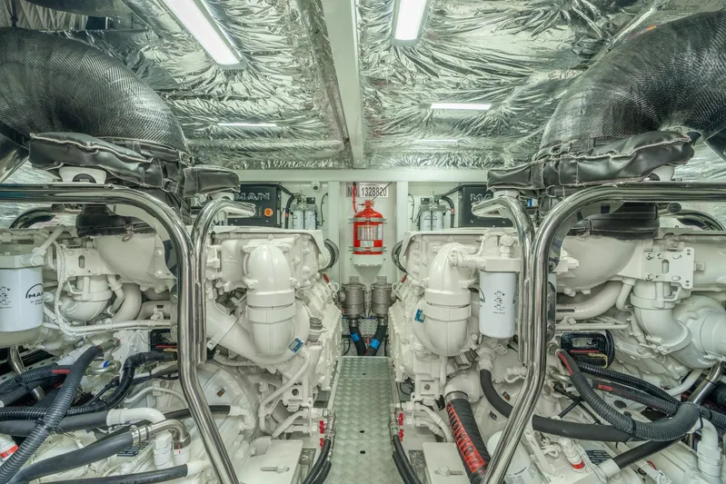 Seasons In The Sun Yacht Photos Pics Princess F62 Seasons in the Sun - Engine Room