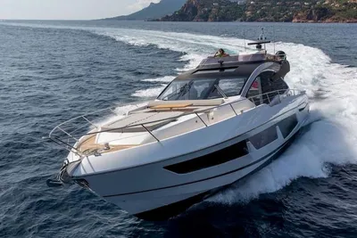 2023 Sunseeker 74