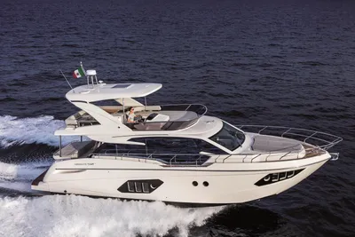 2019 Absolute 52 FLY
