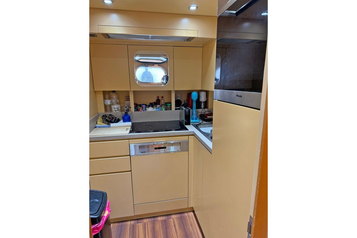 2006 Arno Leopard 74 