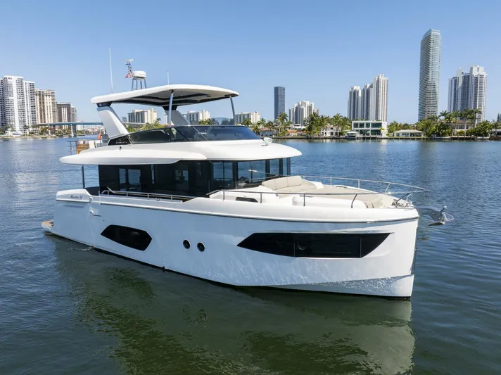 My Toy Yacht Photos Pics 2022 Absolute Navetta 52 - Image 9