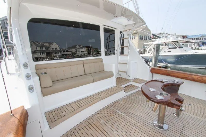  Yacht Photos Pics Cockpit 2