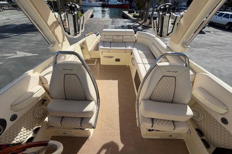  Yacht Photos Pics 2023 Chris-Craft Launch 28 GT interior with luxurious seating and elegant design.