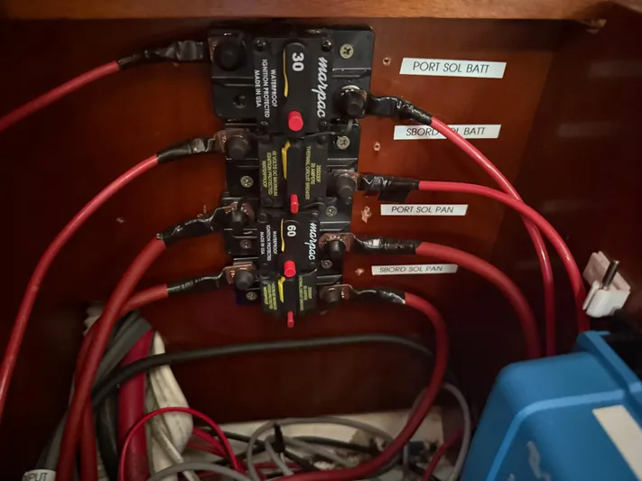 Traveler Yacht Photos Pics 