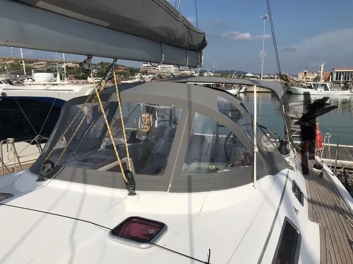  Yacht Photos Pics 65df912a-f6a7-46b2-b65e-c16b02b8e80a.jpg