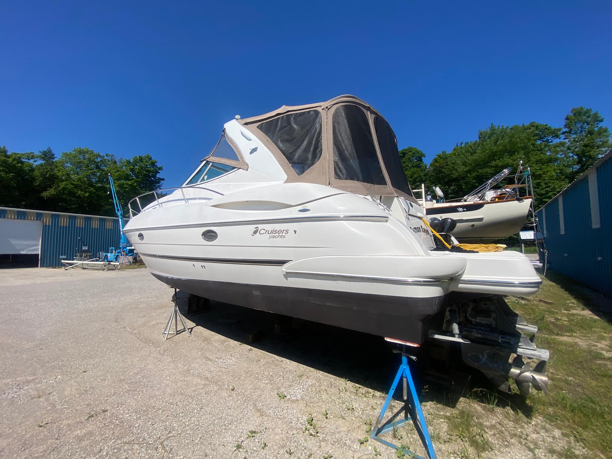 2004 cruisers yachts 340 express for sale