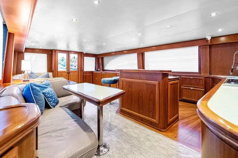 Diggin Donzi Yacht Photos Pics 