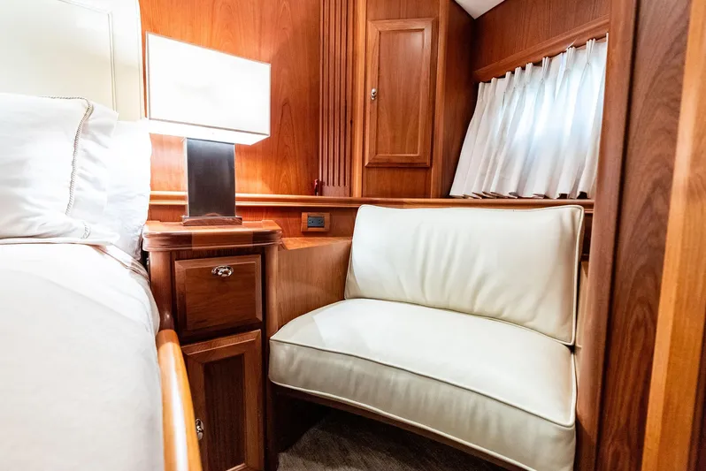 Diggin Donzi Yacht Photos Pics 