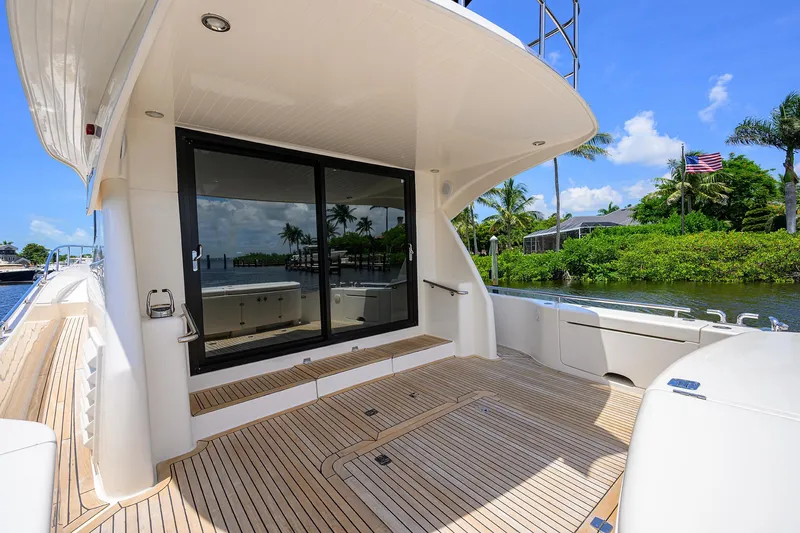 Jamcat@sea Yacht Photos Pics Maritimo 52 JAMCAT@SEA - Cockpit