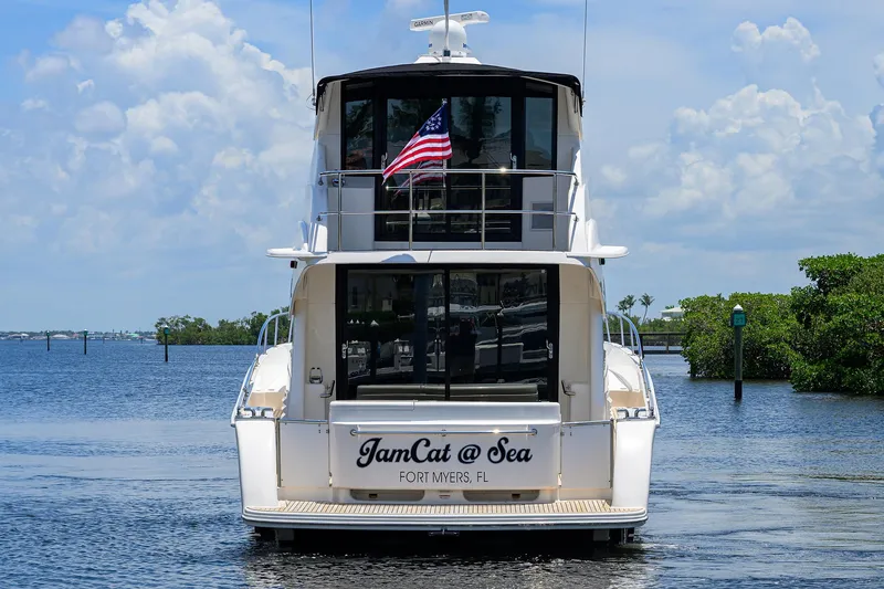 Jamcat@sea Yacht Photos Pics Maritimo 52 JAMCAT@SEA - Aft Profile