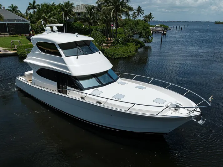 Jamcat@sea Yacht Photos Pics Maritimo 52 JAMCAT@SEA - Starboard Bow Aerial Profile