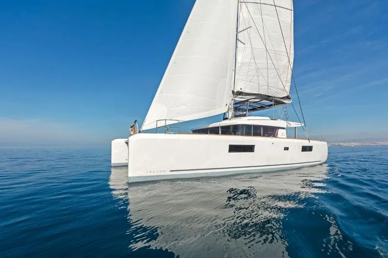 Lagoon 52f Yacht Photos Pics Lagoon 52F 2019 model for sale yachtsgreececom catamaran sailing